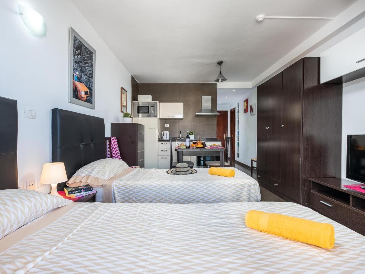 603 Studio Comodoro First Sea Line Arona  Ngoại thất bức ảnh